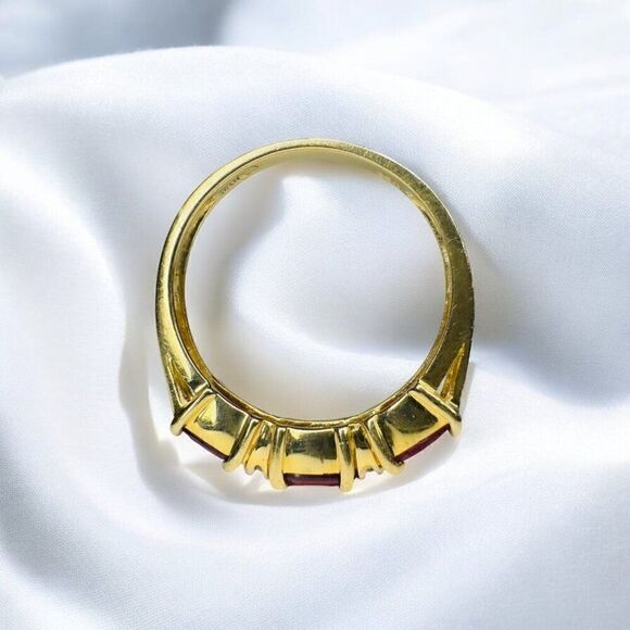 14K Gold- Natural Ruby & Diamond Ring -Size 6.25- .83CTTW -Oval- HIGH CLARITY-2g display picture 1